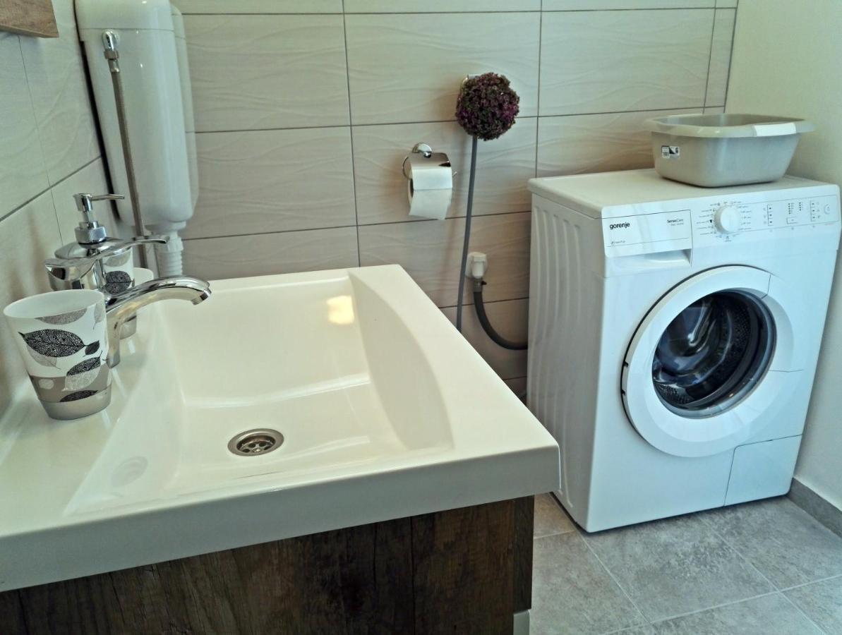 Sea View Studio - Apartment Zadar Luaran gambar
